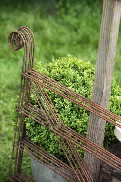 Plant supports, rusty edging, fencing - Small Hurdles